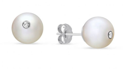 Diamond inset Pearl studs